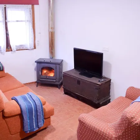 Vivienda De Uso Turistico Rio Urbion Holiday home Garganchon